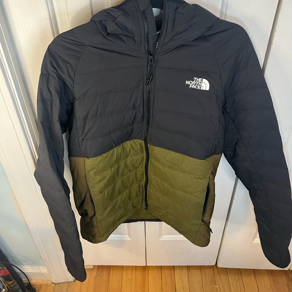 MENS S Belleview Stretch Water Repellent 600-Fill Down Hooded Jacket black olive